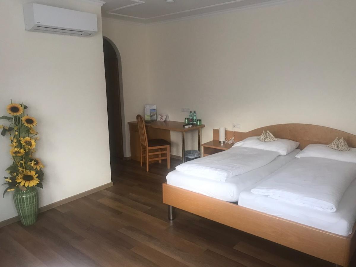 Schnepfenhof Hotel Jois Buitenkant foto